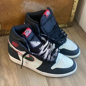Nike Air Jordan 1 Retro High OG “Sports Illustrated” excellent condition